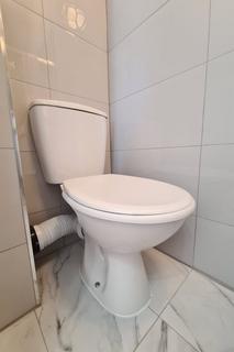 1 bedroom flat to rent, Adelaide Grove, Shepherds Bush, W12