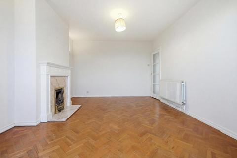 1 bedroom flat for sale, Hemon Hill, Wanstead
