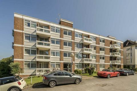 undefined, Hanger Lane, London W5