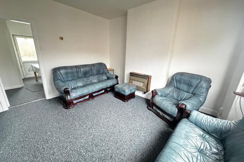 3 bedroom terraced house to rent, 60 Wood Hill LEICESTER LE5 3SP