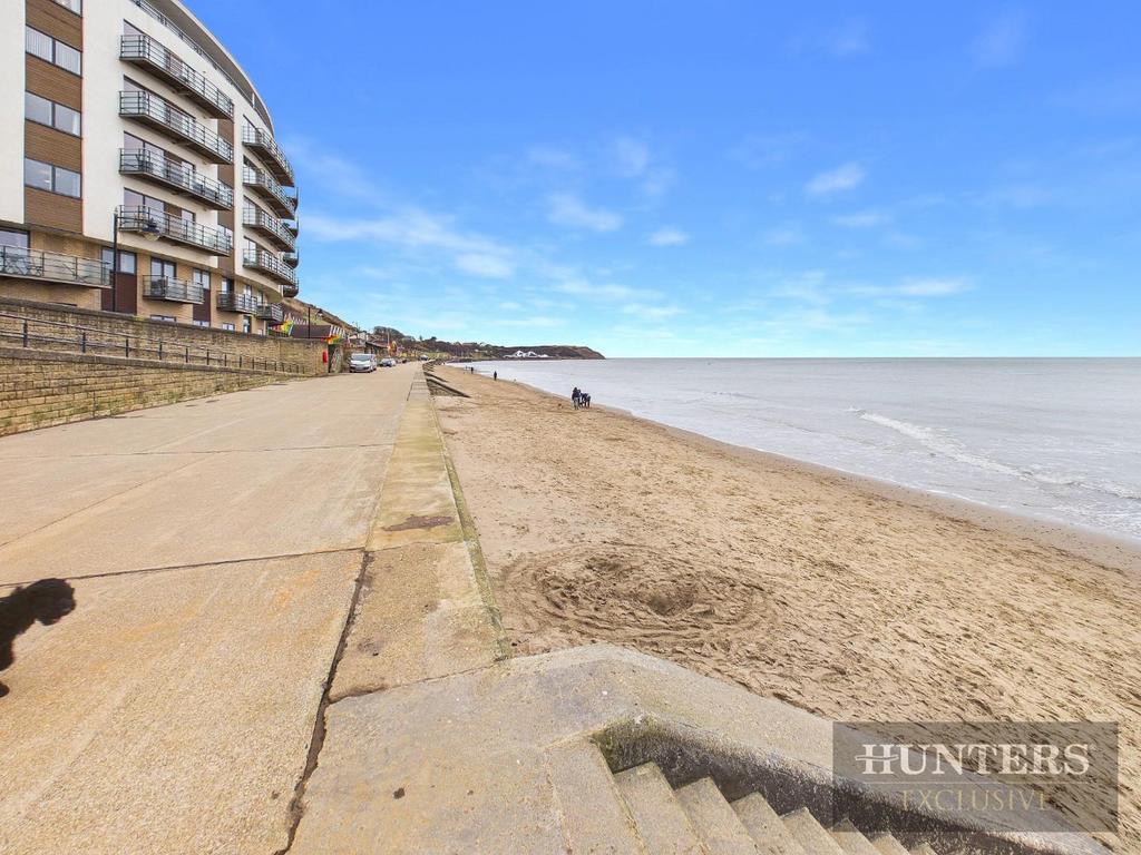 CAM05316 G0-PR0345-STILL016.jpg