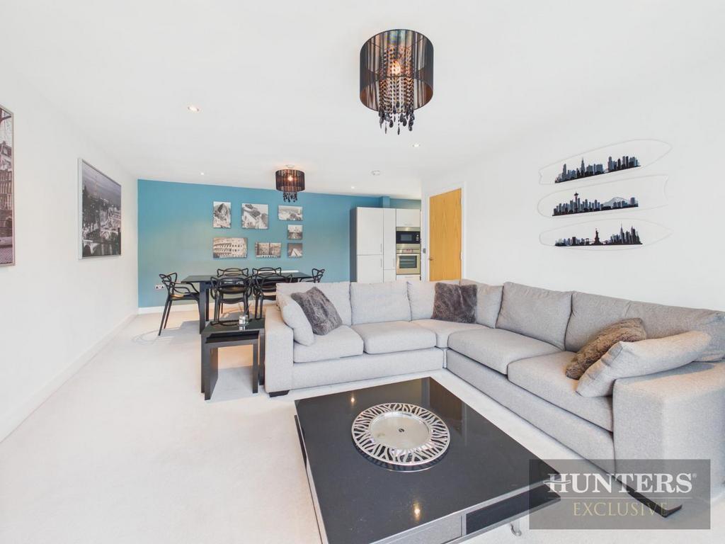 CAM05316 G0-PR0345-STILL005.jpg