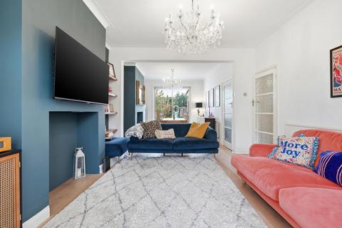 3 bedroom terraced house for sale, Cranbourne Avenue, Wanstead