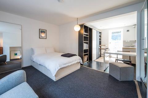 Studio to rent, Brooksby Street, Islington, London, N1