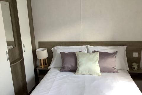 3 bedroom static caravan for sale, Dymchurch Road, New Romney TN28