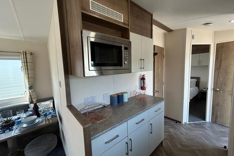 2 bedroom static caravan for sale, Dymchurch Road, New Romney TN28