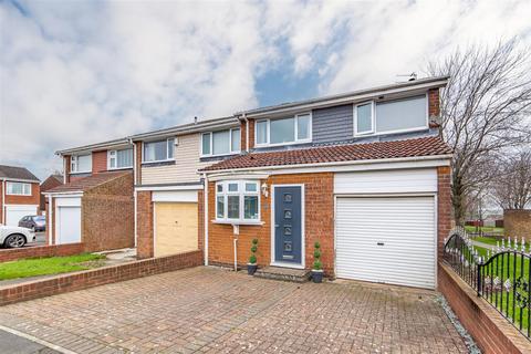 3 bedroom semi-detached house for sale, Dorchester Close, Newcastle Upon Tyne, NE5