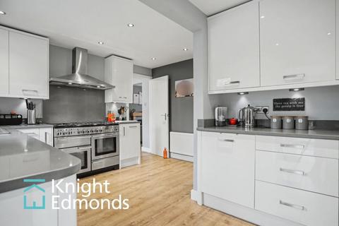 5 bedroom detached house for sale, Franklin Drive, Weavering, Maidstone, ME14