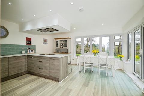 undefined, Avion Gardens, Kings Hill, West Malling