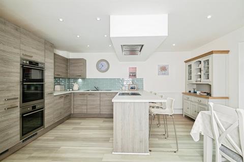 undefined, Avion Gardens, Kings Hill, West Malling