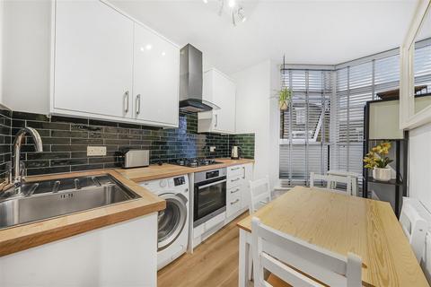 undefined, Station Road, London E4