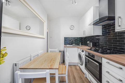 undefined, Station Road, London E4