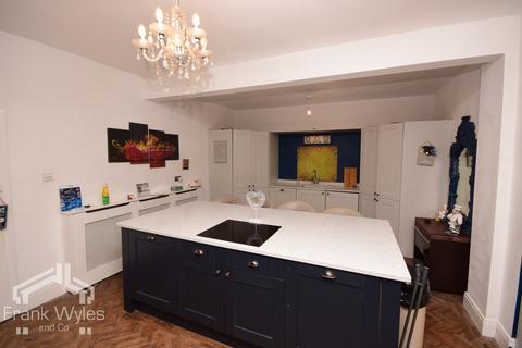 4 bedroom terraced house for sale, Ripon Road, Lytham St. Annes, Lancashire