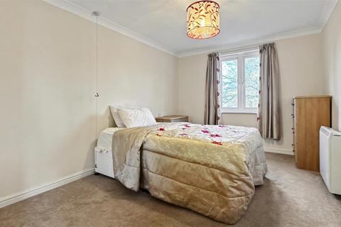 undefined, Victoria Road, Farnborough