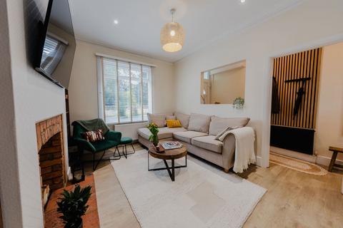 2 bedroom semi-detached house for sale, St. James Street, Milton Keynes MK13