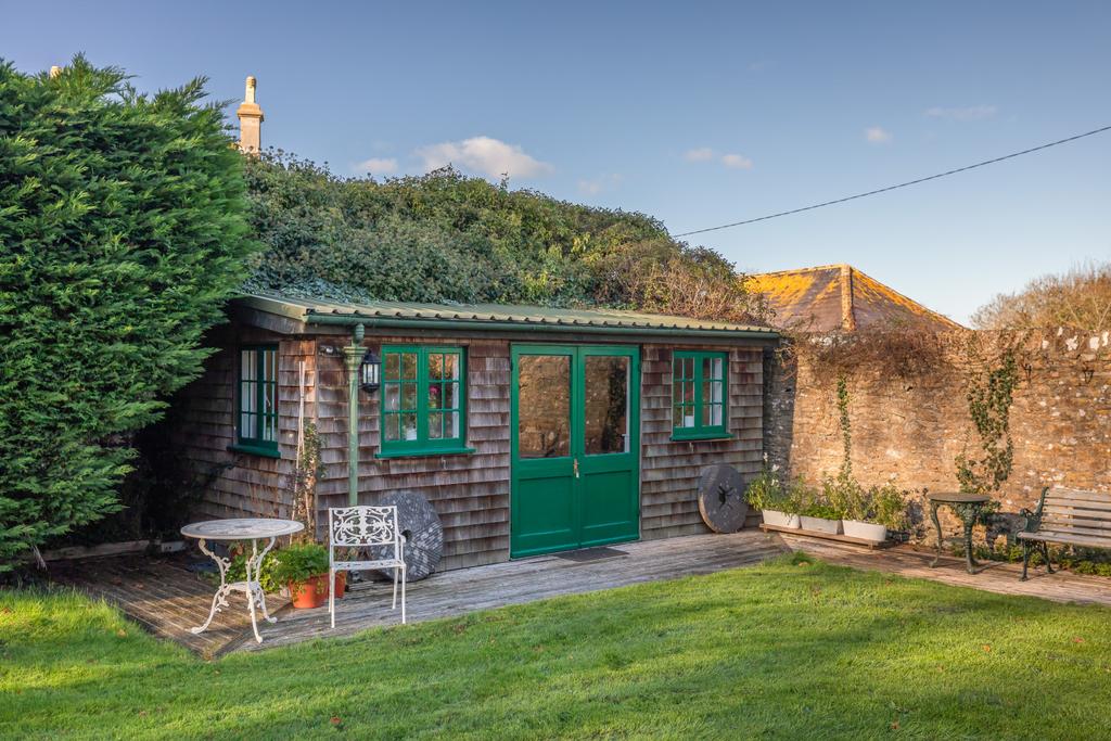 Summer House