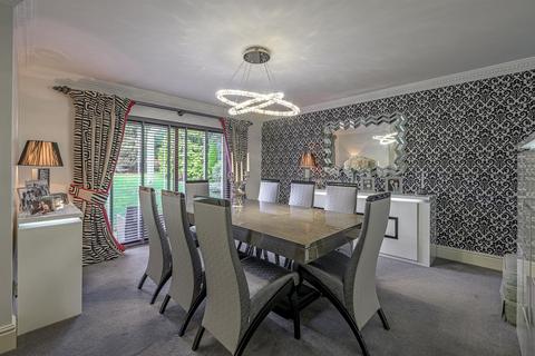 4 bedroom detached house for sale, The Close, Enville, DY7 5HX