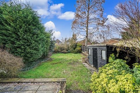 3 bedroom semi-detached house for sale, Spinney Crescent, Toton