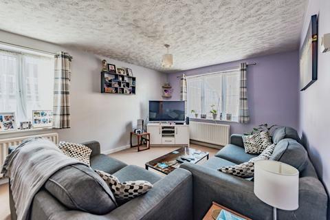 undefined, Oakhill Chase, Crawley, RH10