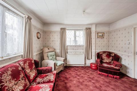 3 bedroom semi-detached house for sale, Coronation Drive, Bolton-Upon-Dearne, Rotherham