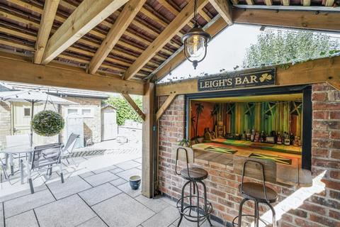 undefined, The Crescent, Risley Lane