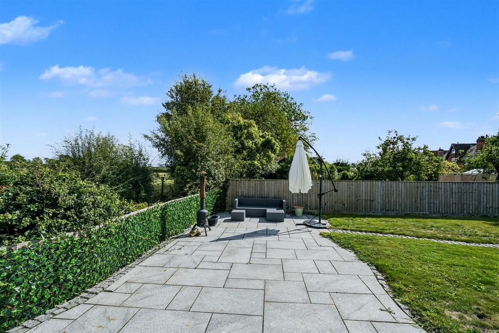 Garden 1 3.jpeg