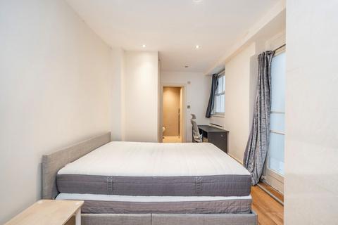 2 bedroom flat to rent, Earls Court Road, London W8