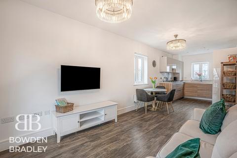 undefined, Five Oaks Lane, Camellia House, IG7