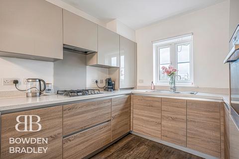 undefined, Five Oaks Lane, Camellia House, IG7