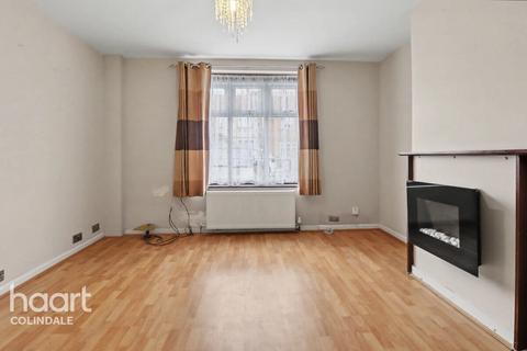 2 bedroom terraced house for sale, Grange Road, HA8