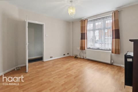 2 bedroom terraced house for sale, Grange Road, HA8