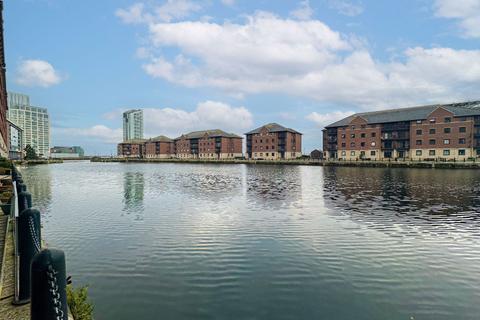 undefined, Waterloo Road, Waterloo Warehouse Waterloo Road, L3