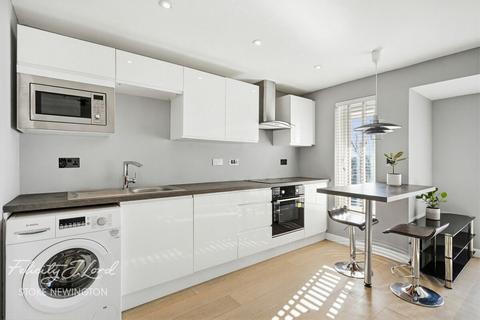 undefined, Portland Rise, LONDON N4 2UT