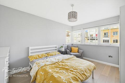 undefined, Portland Rise, LONDON N4 2UT