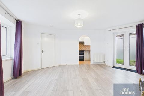 undefined, Walton Place, Grangetown, Cardiff, CF11