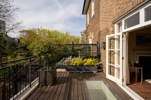 undefined, Addison Avenue, London, W11