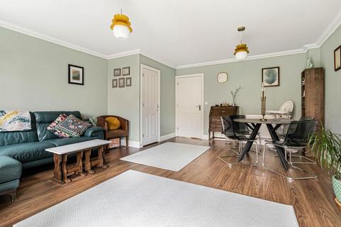 undefined, Morello Chase, Soham CB7
