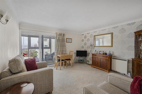 1 bedroom retirement property for sale, Esplanade, Seaford