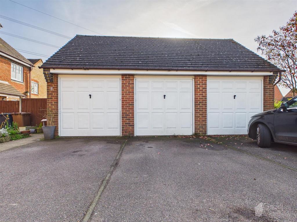 CAM02365 G0-PR0429-STILL005.jpg