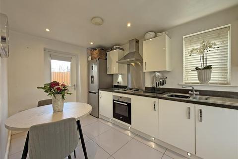 2 bedroom semi-detached house for sale, Penson Way, Greenfields, Shrewsbury