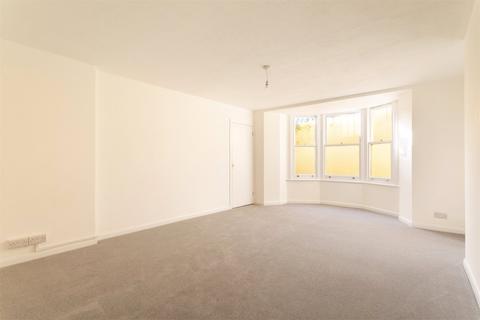 2 bedroom apartment to rent, Regency Square, Brighton BN1
