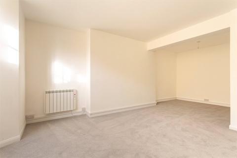 2 bedroom apartment to rent, Regency Square, Brighton BN1