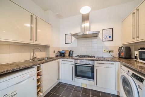 1 bedroom flat to rent, Clapham Road, London SW9