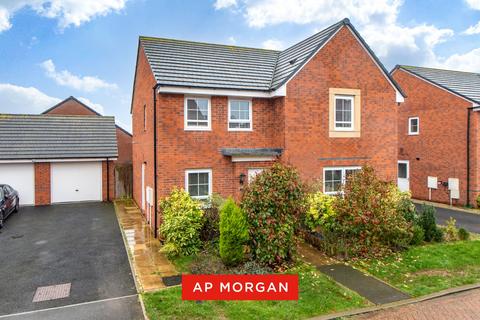 4 bedroom detached house for sale, Patch Street, Bromsgrove, Worcestershire, B61