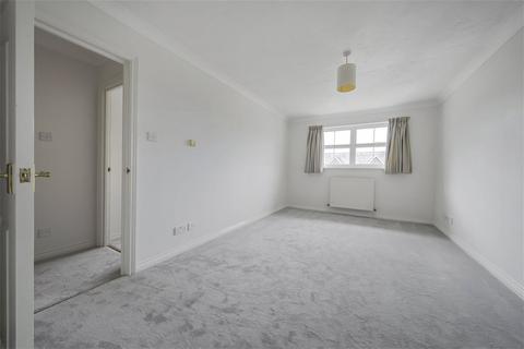 undefined, Tersha Street, Surrey