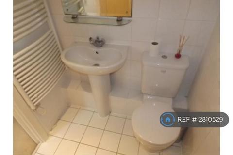 2 bedroom flat to rent, Little Neville Street, Leeds, LS1