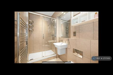 2 bedroom flat to rent, Centenary Heights, London, SE10
