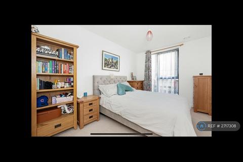 2 bedroom flat to rent, Centenary Heights, London, SE10