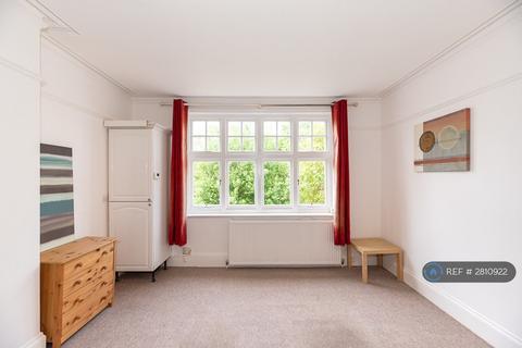 undefined, Albion Road, Sutton, SM2