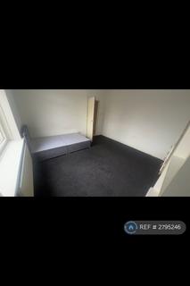 2 bedroom flat to rent, George Street, Birtley, Chester Le Street, DH3